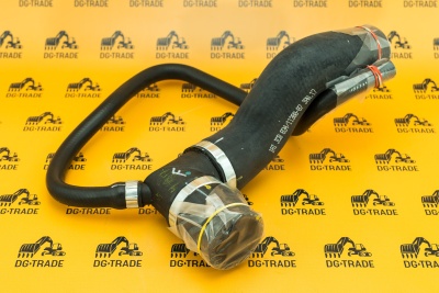 Патрубок системы охлаждения верхний JCB (Original) 834/11380 (1)