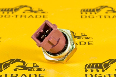 Датчик давления масла КПП JCB  701/37300 (3)