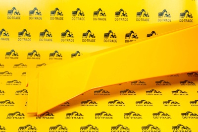 Направляющая капота правая верхняя JCB (Original) 332/P5302 (1)